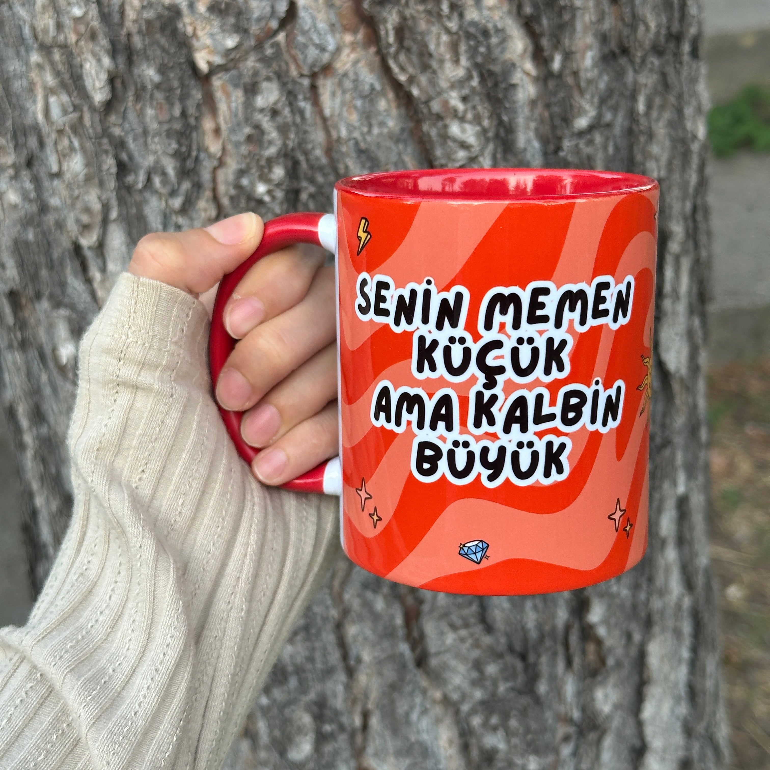Senin Memen Küçük Ama Kalbin Büyük Kupa Kaliteli Porselen Premium Mug
