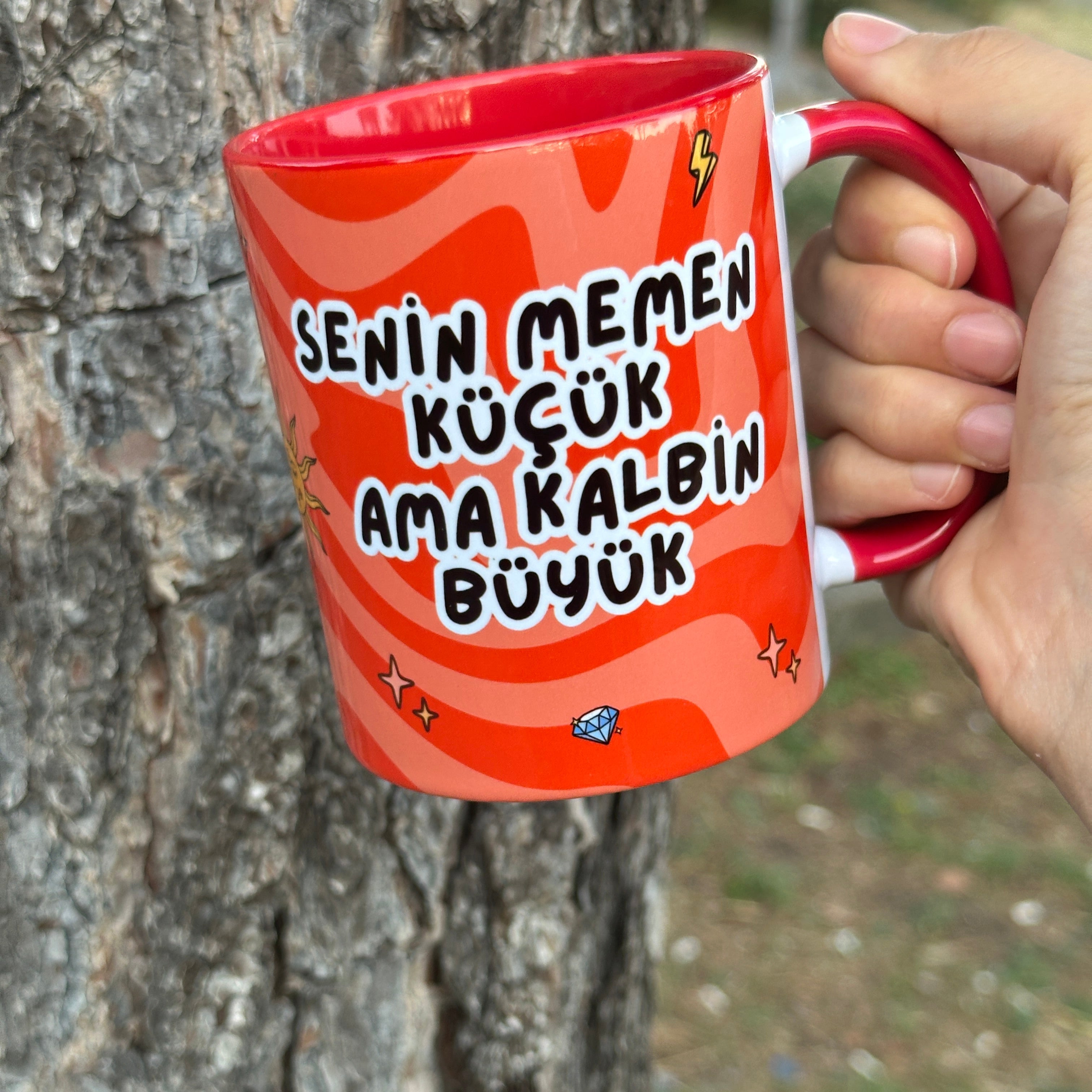 Senin Memen Küçük Ama Kalbin Büyük Kupa Kaliteli Porselen Premium Mug