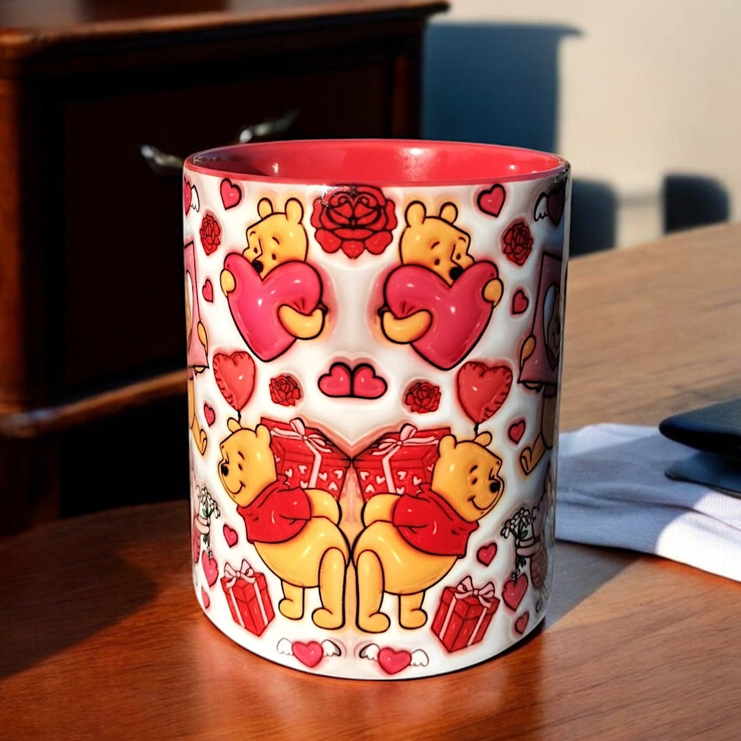 Sevgili Hediye Kalp Kulplu Winnie The Pooh Hediyelik Kupa - Kaliteli Porselen Kupa