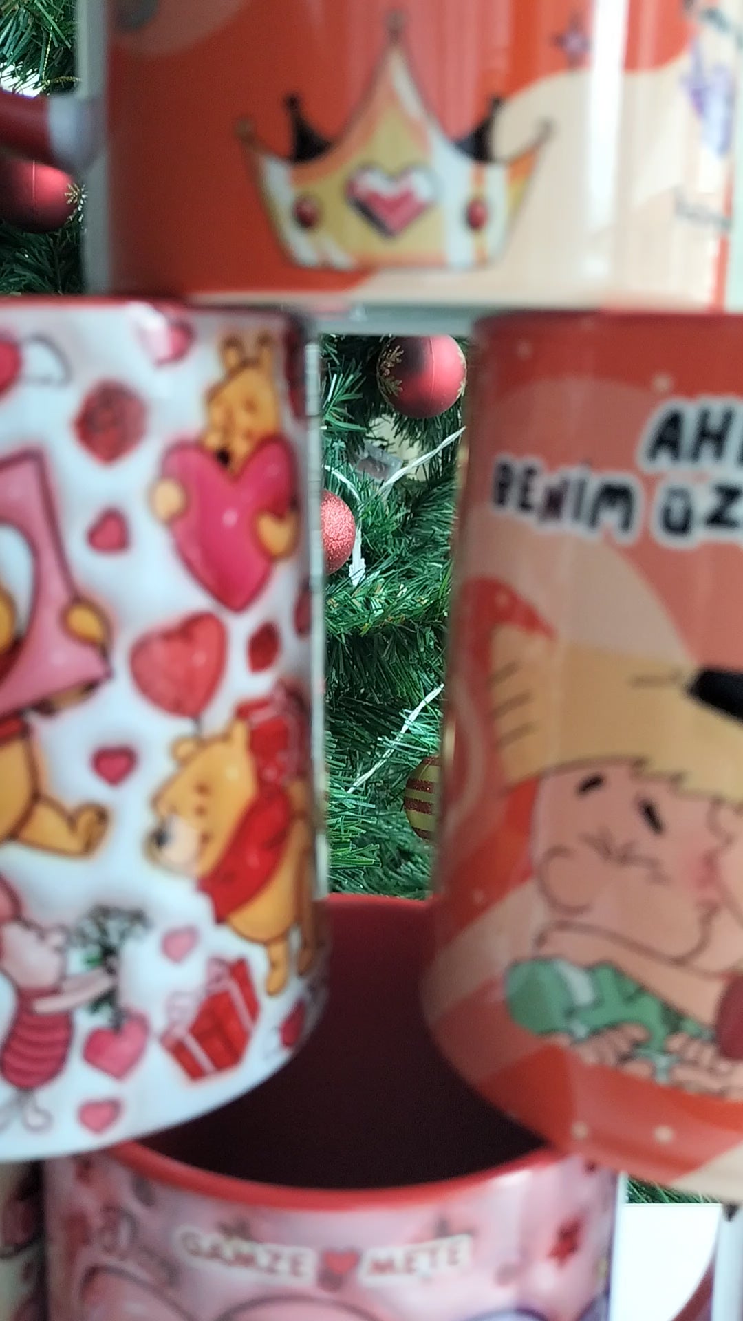 Sevgili Hediye Kalp Kulplu Winnie The Pooh Hediyelik Kupa - Kaliteli Porselen Kupa